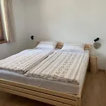 Apartamento Yasna *