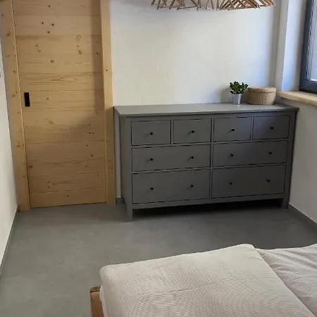 Apartment Yasna