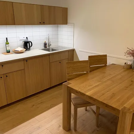 Yasna * ديمانوفْشكا دولِنا