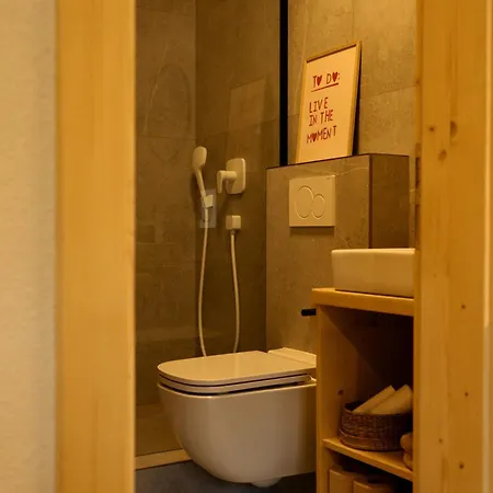 Apartment Yasna