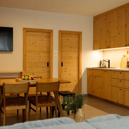 Yasna Apartment